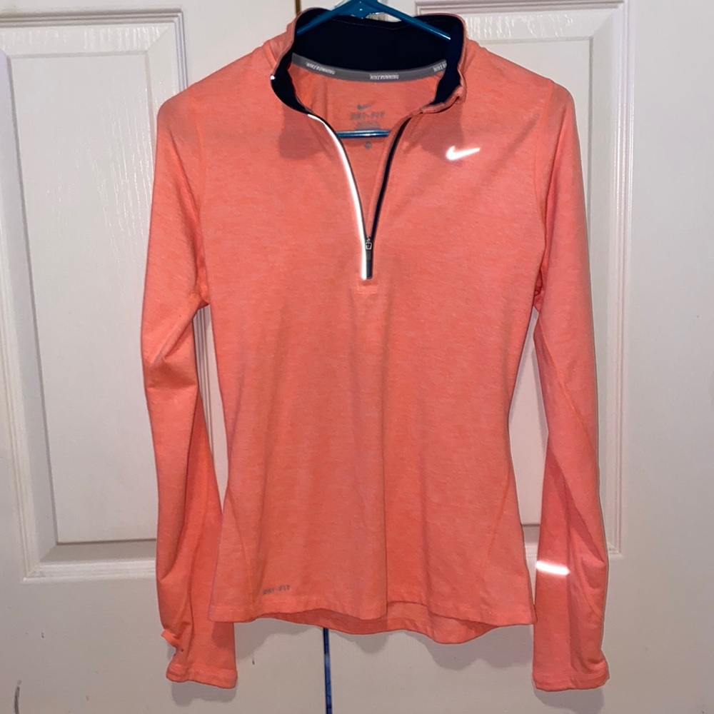 Coral extra small Nike quarter zip up